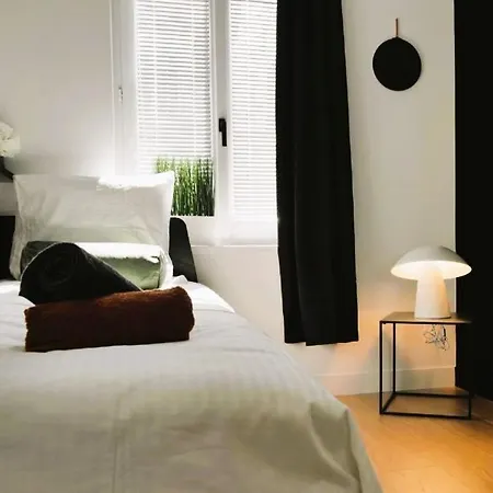 Apartman Cloitre De La Barge - L'elegant - 2min Centre & Cathedrale - 2 *